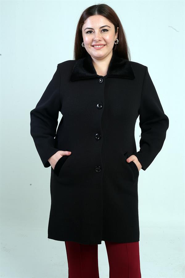 Manteau en maille grande taille pour femme, avec col et poche en fourrure et fermeture boutonnée sur le devant