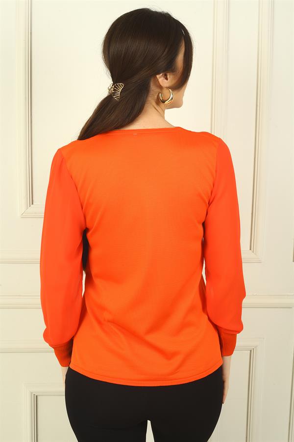 Kadın V Yaka Yarısı Şeritli Kolları Şifon Kazak