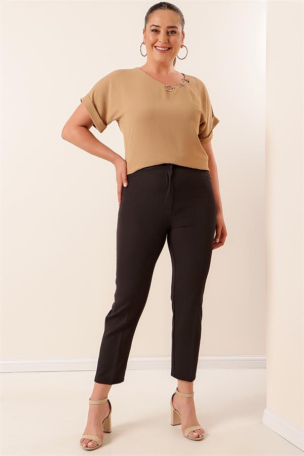 Pantalon grande taille en Lycra avec taille élastique et poches