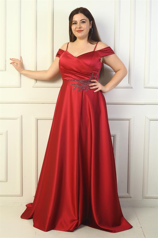 Robe de soirée longue en satin grande taille pour femme, décolleté en V devant et dos, bretelles fines, manches tombantes, doublure ornée, ornée de détails.