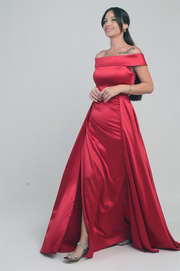 Kadın Madonna Yaka Önü Büzgülü Astarlı Pelerinli Saten Uzun Elbise