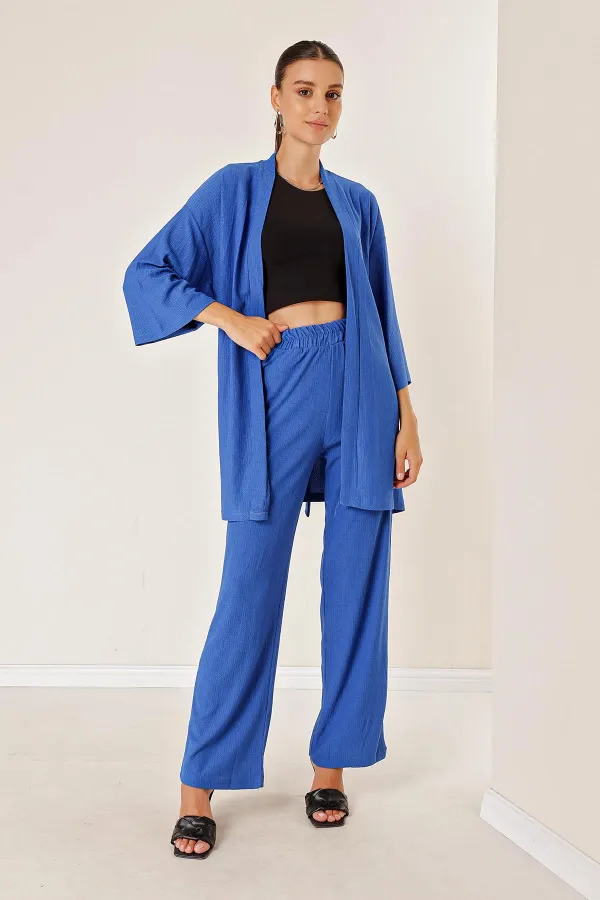 Ensemble kimono avec pantalon en crêpe et poches