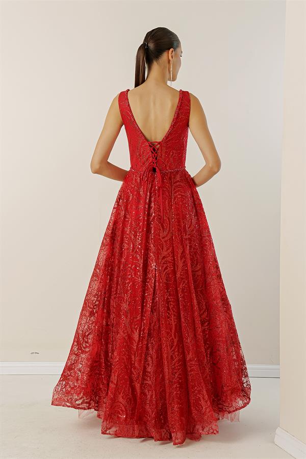 Ön Arka V Yaka Üstü Boncuk Detaylı Astarlı Arkası Bağcıklı Pullu Simli Uzun Elbise