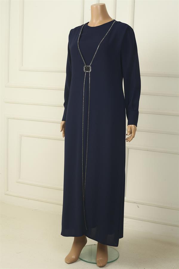 Robe longue en crêpe grande taille pour femme, avec poignets zippés, taille à boucle et ornements en pierre