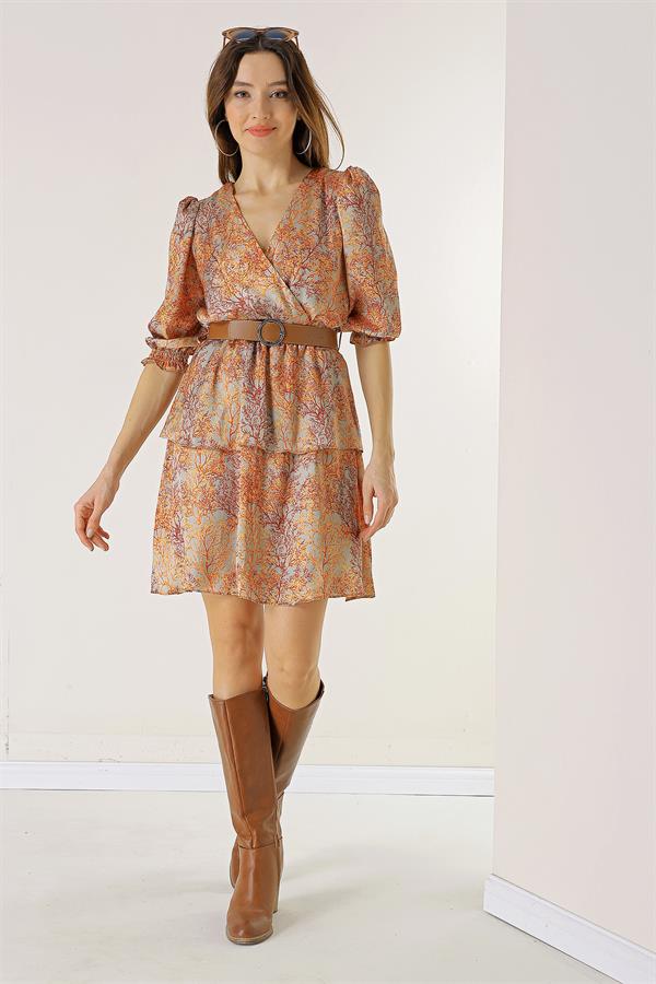 Kruvaze Yaka Astarlı Beli Kemerli Dal Desenli Katlı Saten Elbise