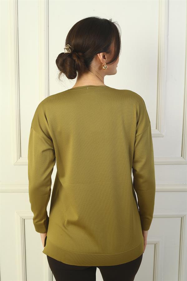 Kadın V Yaka Önü Baskılı Triko Kazak