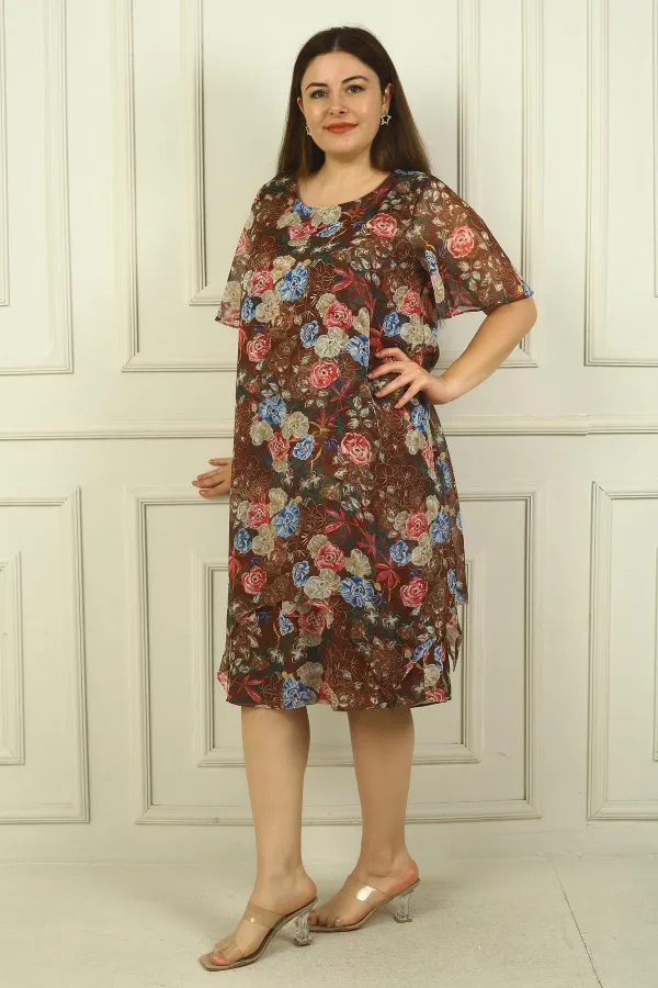 Kadın Yuvarlak Yaka Kısa Kollu Astarlı Çift Katlı Çiçekli Büyük Beden Şifon Elbise