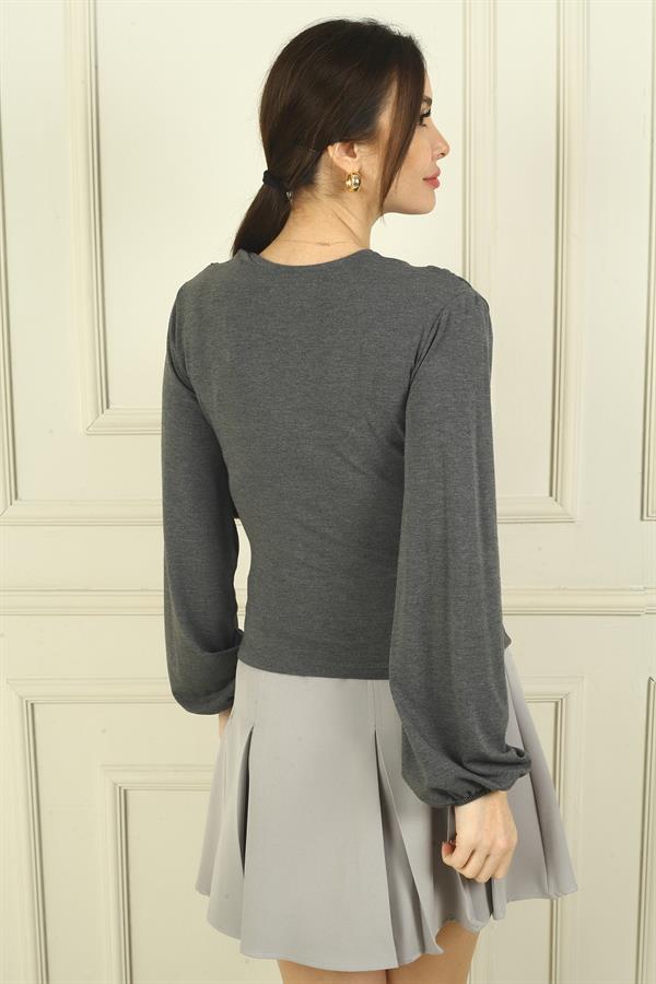 Kadın V Yaka Büzgülü Kol Uçları Lastikli Likralı Bluz