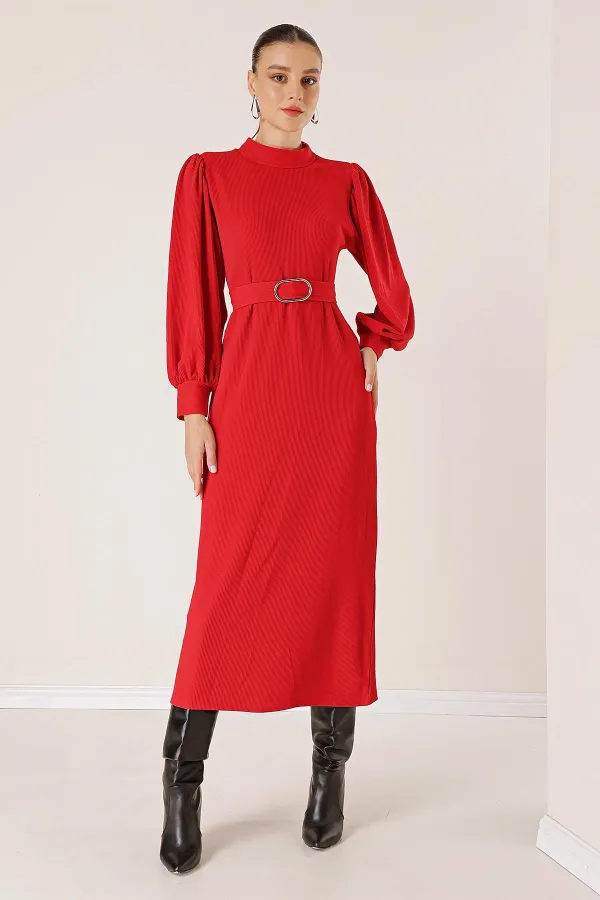 Beli Kemerli Omuz Büzgülü Elbise