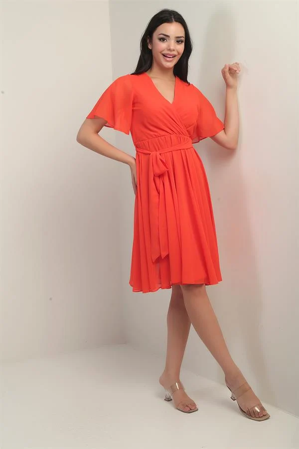 Robe en mousseline doublée à encolure cache-cœur et manches à volants pour femme