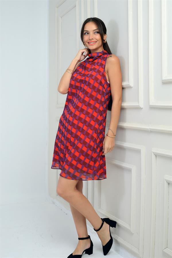 Robe courte en mousseline doublée à motifs et col en V pour femme