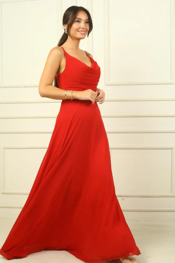 Robe longue en mousseline doublée à bretelles et drapée pour femme