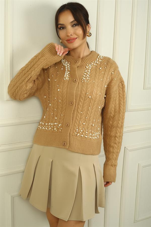 Kadın Önü Düğmeli İncili Saç Örgülü Akrilik Hırka