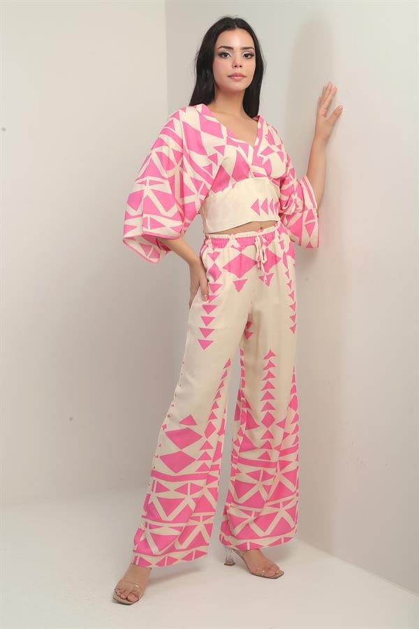 Kadın Ön Arka V Yaka Crop Bluz Beli Lastikli Cepli Palazzo Pantolon Üçgen Desen 2'li Takım