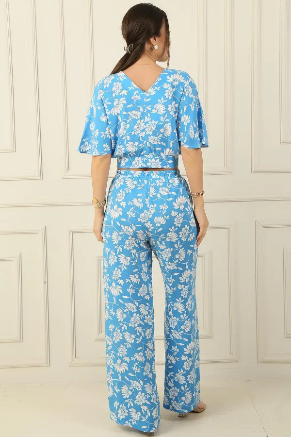 Front and Back V-Neck Crop Top, Elastic Waistband, Pocketed Palazzo Pants, Floral Pattern, 2-Piece Set