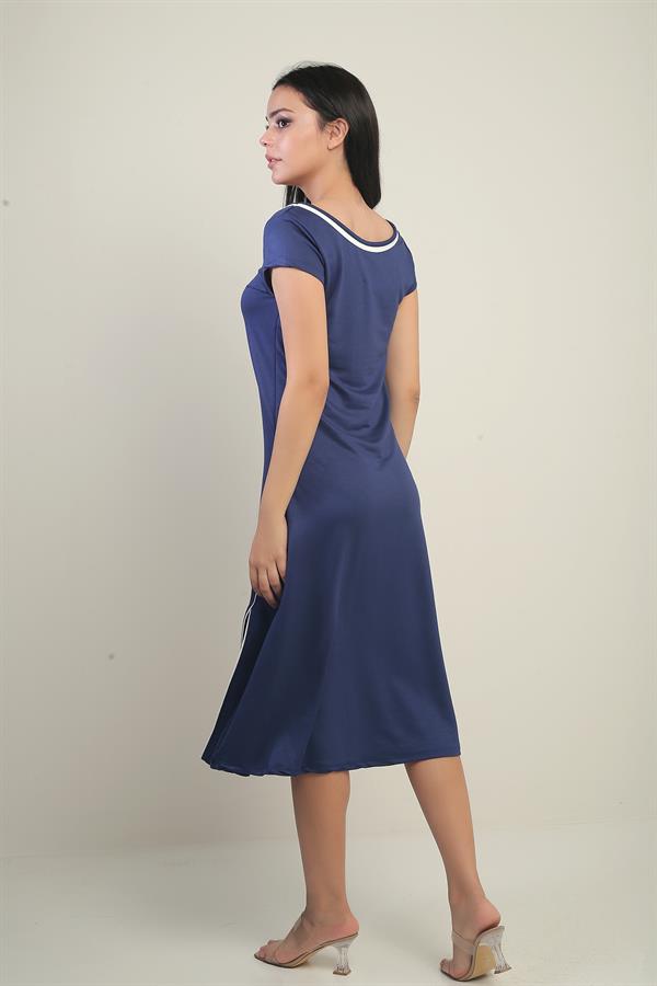 Kadın Madonna Yaka Biye Detaylı Yırtmaçlı Kristal Uzun Elbise