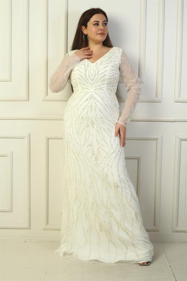 Robe longue grande taille à décolleté en V devant et dos, manches en tulle, doublée et ornée