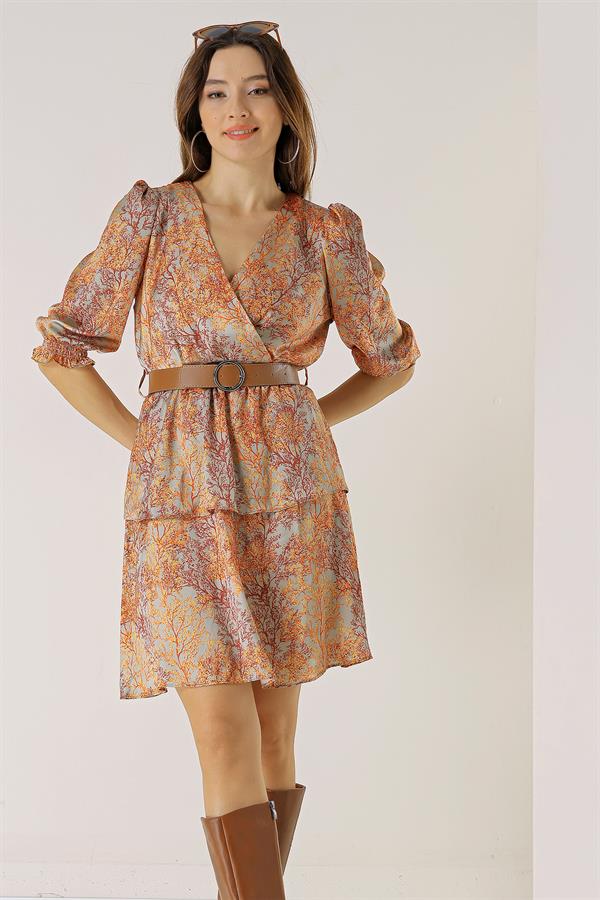 Kruvaze Yaka Astarlı Beli Kemerli Dal Desenli Katlı Saten Elbise