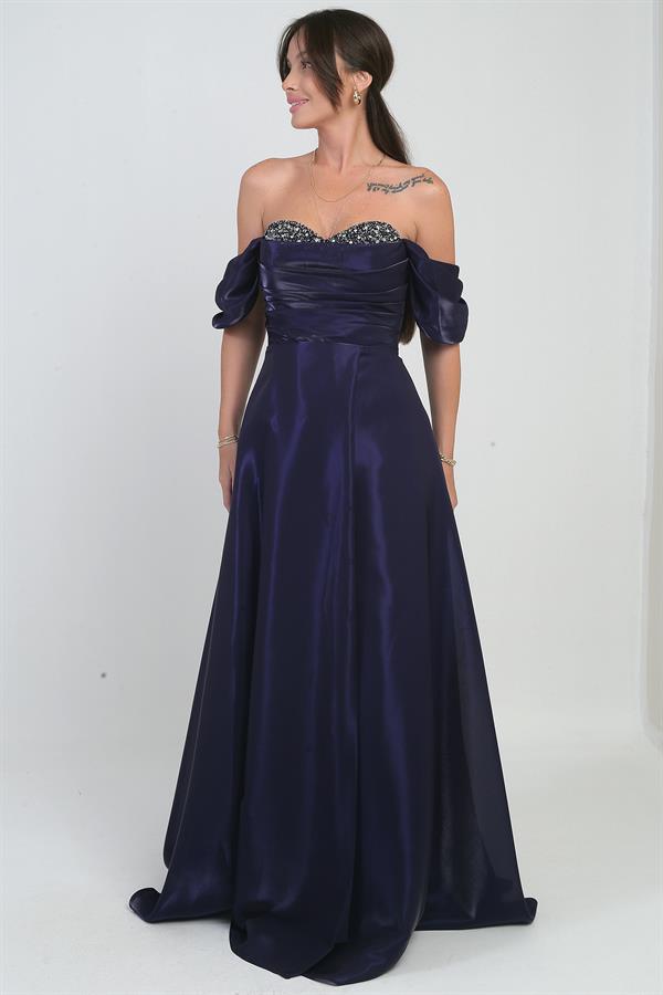 Kadın Parlak Taş Detaylı Straplez Düşük Kollu Organze Uzun Elbise