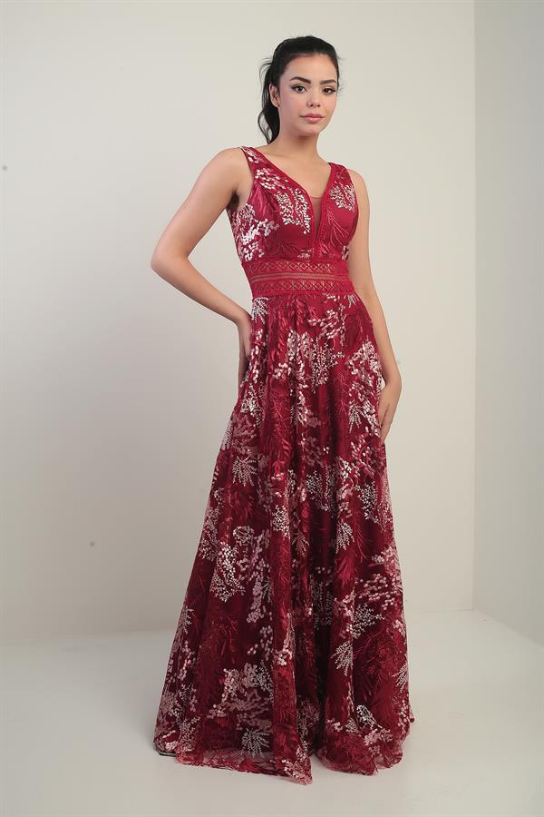 Women's V-Neck, Thick Strap, Waist-Decollete, Embroidered Long Flared Dress