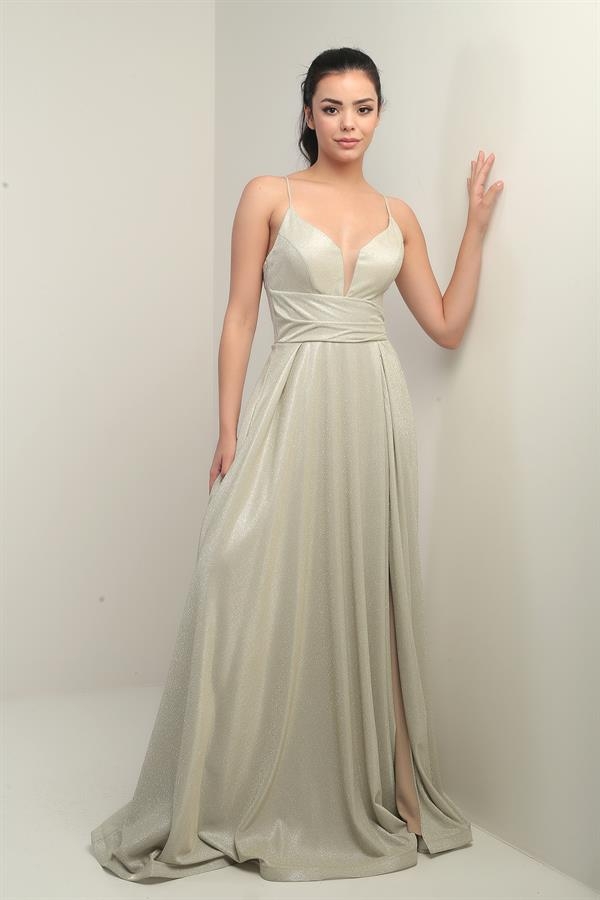 Robe de soirée longue à bretelles, doublée et pailletée