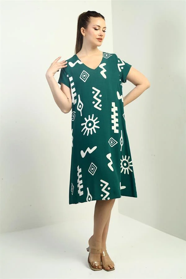 Oversize Dress with Ethnic Pattern and Collar