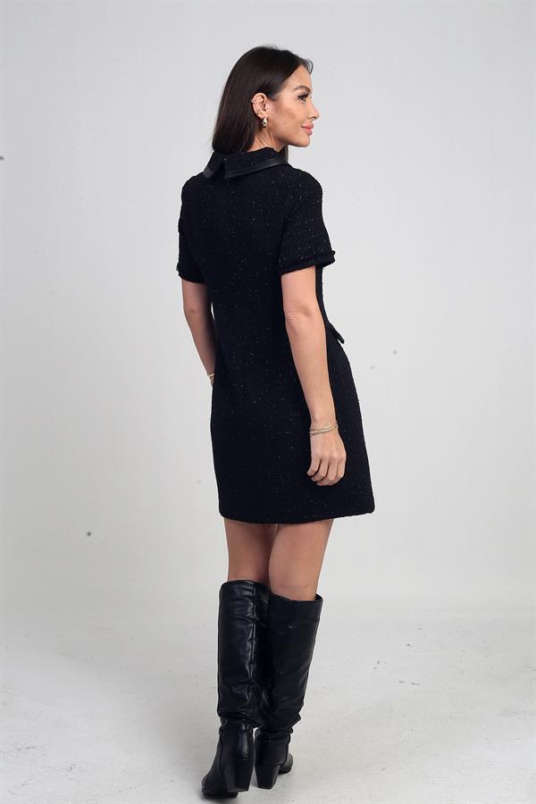 Robe courte Chanel pour femme avec jarretière passepoilée