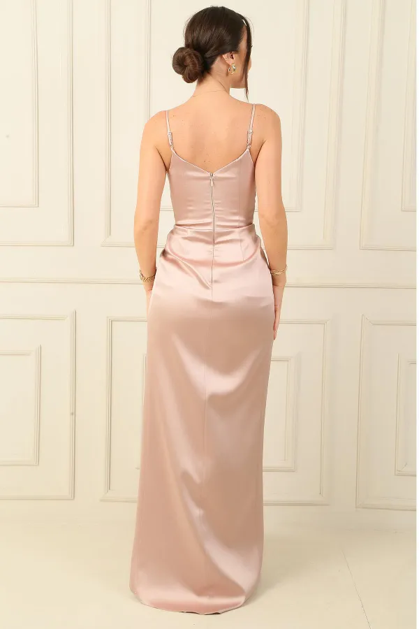 İp Askılı Kruvaze Yaka Beli Pileli astarlı Saten Uzun Abiye Elbise