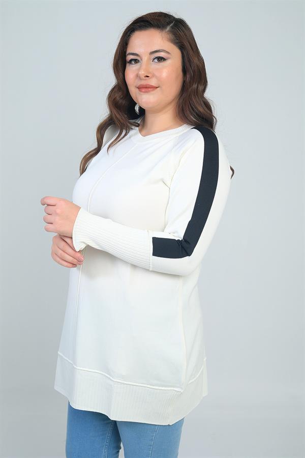 Women's Plus Size Tunic Blouse with Striped Sleeves