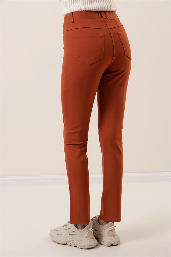 En Boy Likralı Önü Sahte Cepli Pantolon