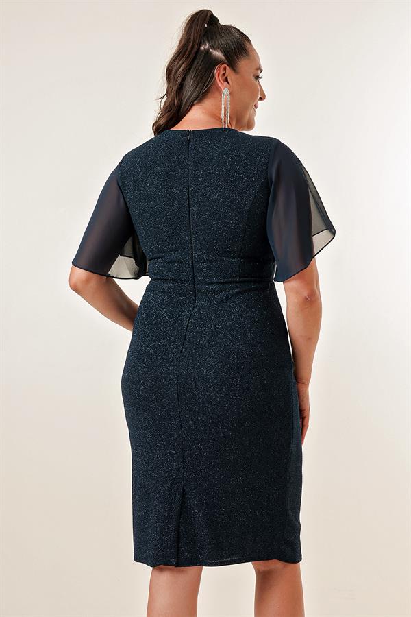 Robe courte grande taille à paillettes, manches en mousseline et ornements latéraux, doublée