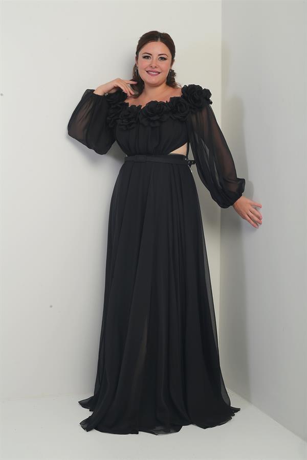 Çiçekli Madonna Yaka Kemerli Astarlı Şifon B.B. Uzun Elbise