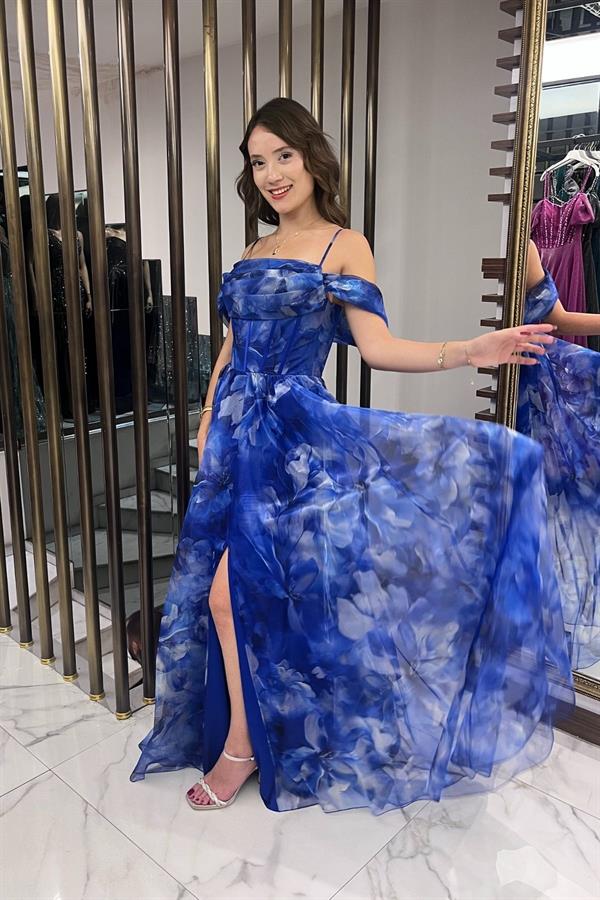 Robe longue en organza floral à fines bretelles et manches basses pour femme, drapée sur le devant, doublée