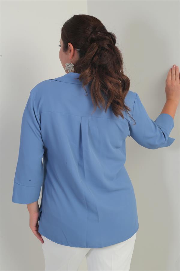 Chemisier grande taille à col polo et manches trois-quarts