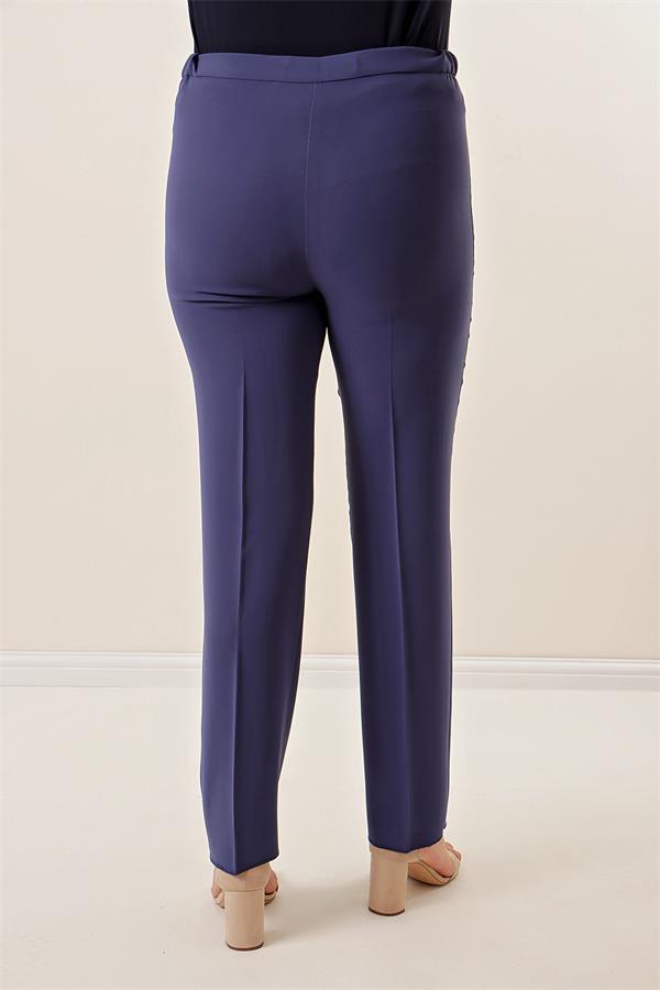 Pantalon large en crêpe importé avec côtés élastiqués