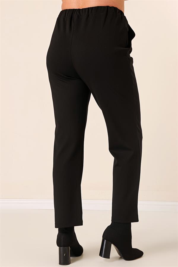 Pantalon grande taille avec taille élastique, poches latérales et tissu Lycra