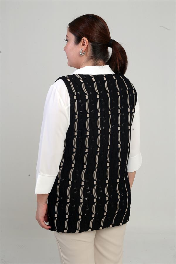 Kadın Önü Düğmeli Ajurlu Büyük Beden Triko Yelek