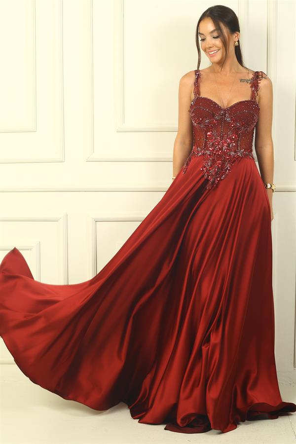 Strappy, Beaded and Sequined, Underwired, Transparent Lined Satin Long Evening Dress