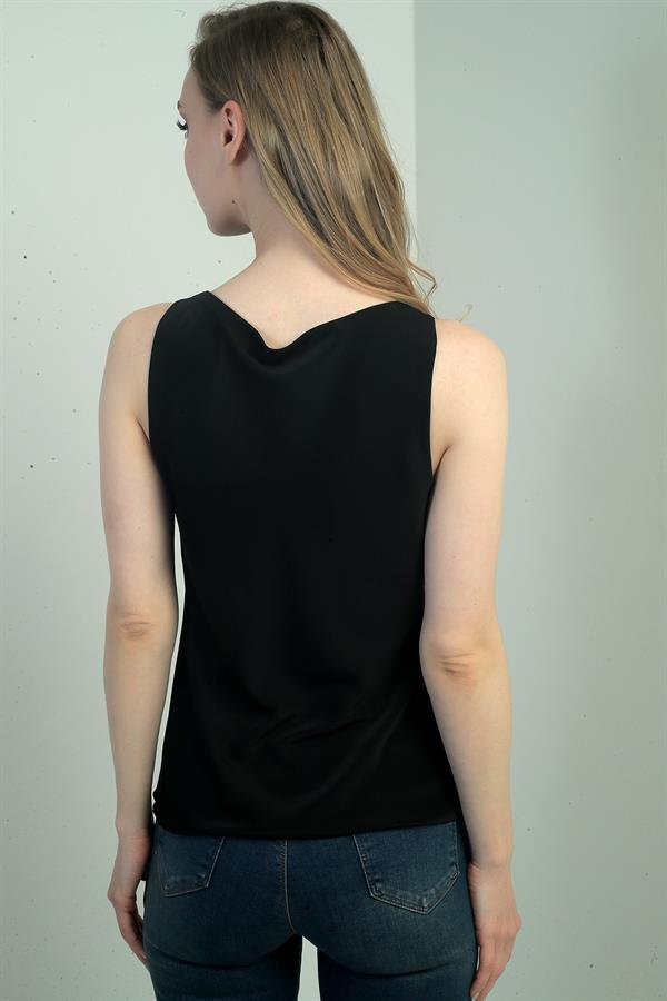 Kadın Degaje Yaka Kolsuz Krep Saten Bluz