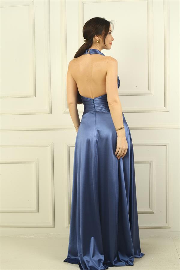 Kadın V Yaka Sırt Dekolteli Üstü Piliseli Örme Saten Uzun Elbise