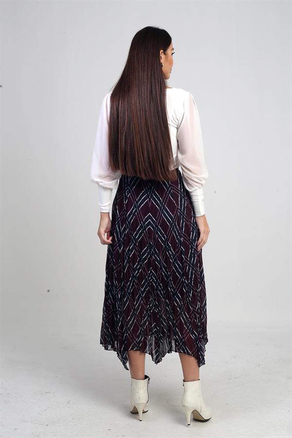 Jupe midi triangle en maille à carreaux doublée et taille élastique pour femme