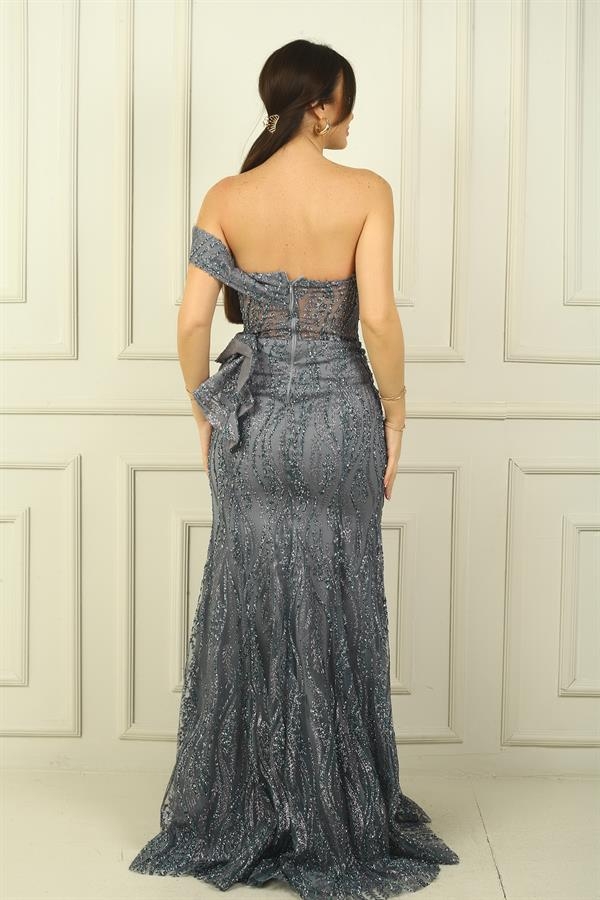 Kadın Düşük Tek Omuzlu Volanlı Astarlı Simli-Taşlı Uzun Abiye Elbise