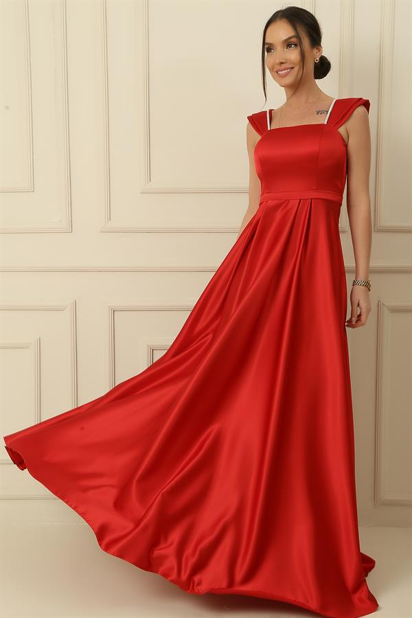 Askılı Taş Detaylı Kare Yaka Astarlı Uzun Saten Elbise