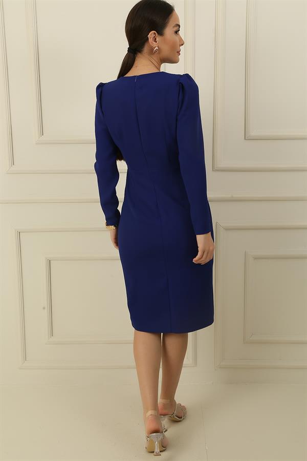 Robe portefeuille asymétrique à col asymétrique, ornée de perles et partiellement doublée