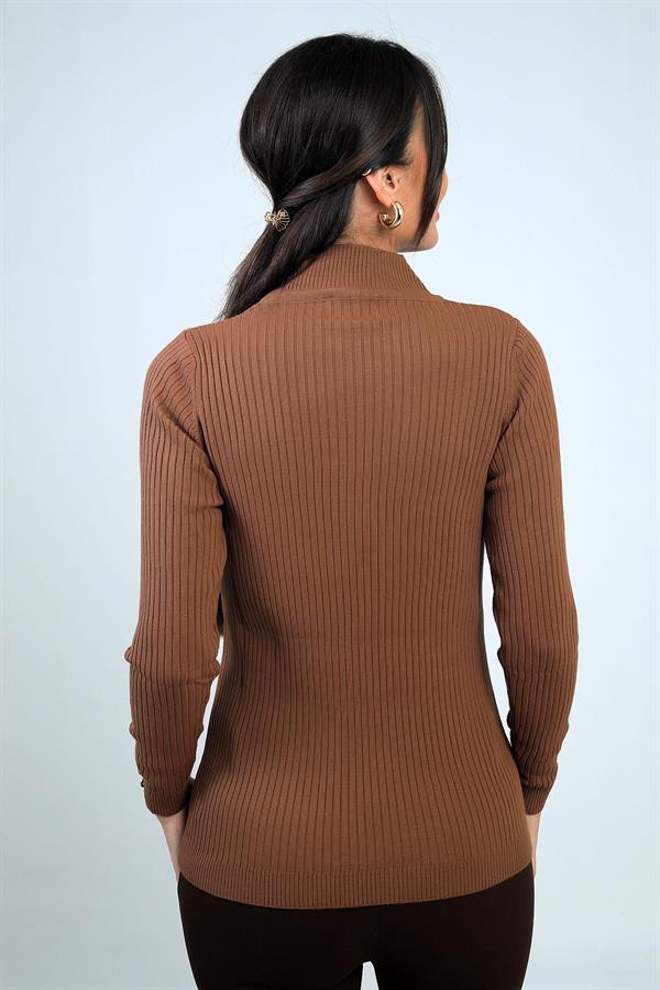 Pull à col roulé pour femme, manches côtelées, boutons décoratifs