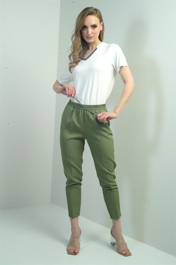 Kadın Beli Lastikli Yandan Cepli Havuç Paça Pantolon