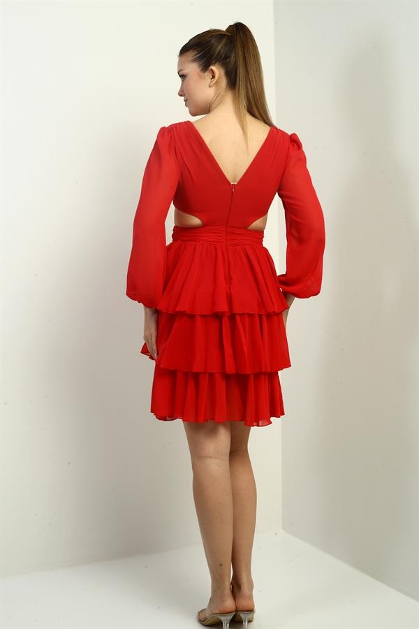 Robe courte en mousseline doublée à volants, décolleté en V devant et dos, taille marquée, pour femme