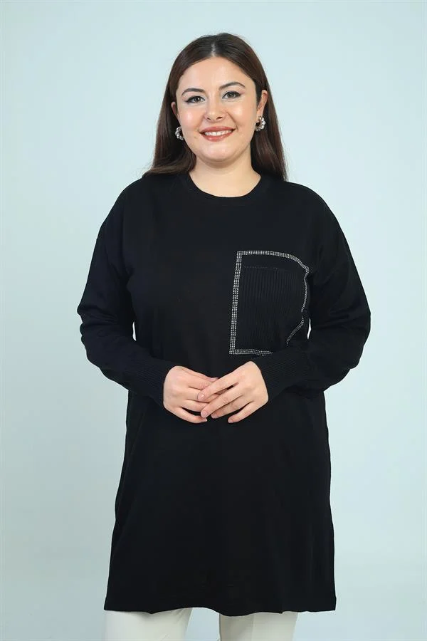 Tunique en maille grande taille pour femme, avec une poche avant et un imprimé pierre.