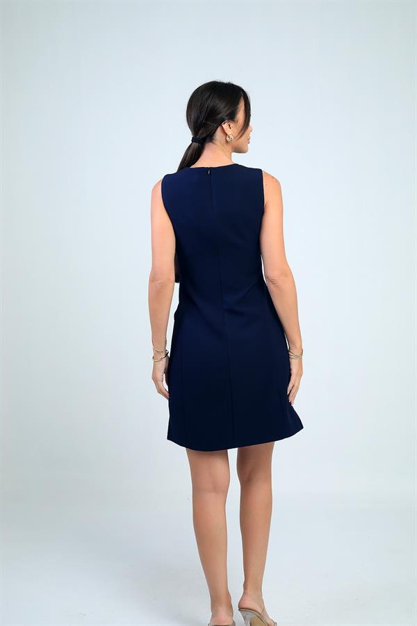 Kadın Yuvarlak Yaka Kolsuz Önü Düğme Detaylı Elbise