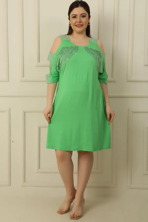 Plus Size Viscose Dress with Sleeveless, Front Stone Print Wing Pattern